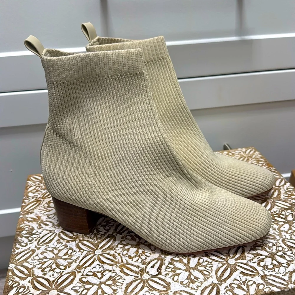 Joie x Revolve Neely Ivory Sock Bootie Never Worn - Picture 1 of 3